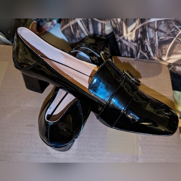 Modencoco Chunky heel patent leather shoes (NWOT) - Picture 8 of 10